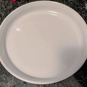 Corning Ware French White Fluted Quiche/Pie Pan